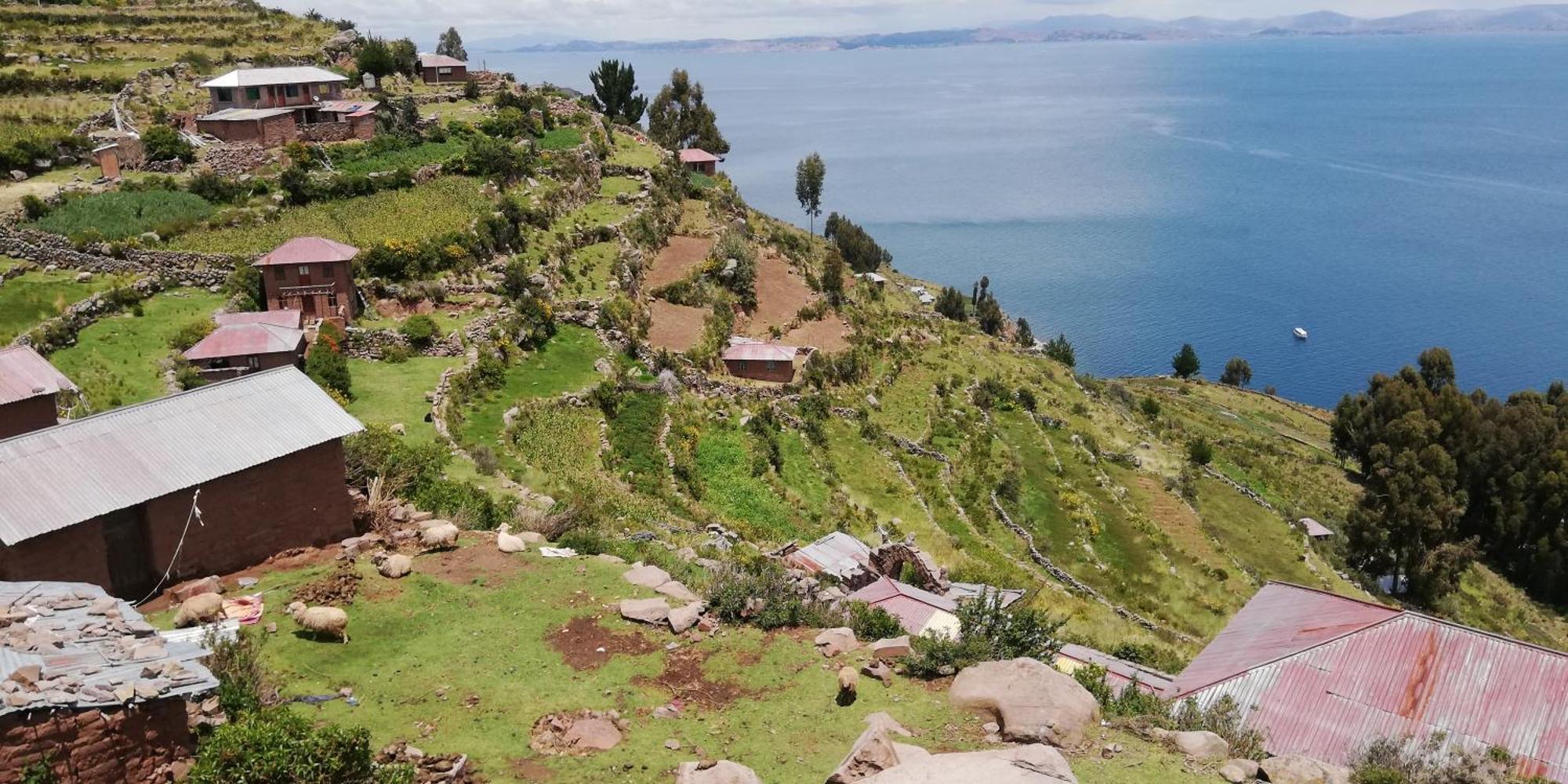 Taquile Hospedaje Mario Huillanopampa Exterior foto
